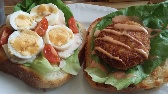 オープンサンドランチ