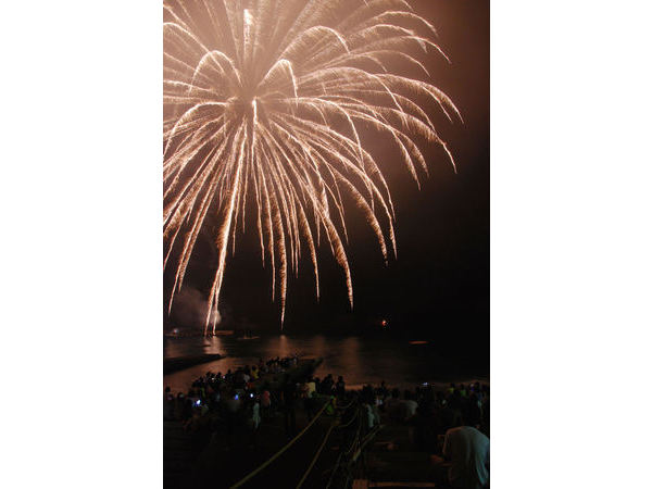 松崎町の夏まつり（雲見海岸）