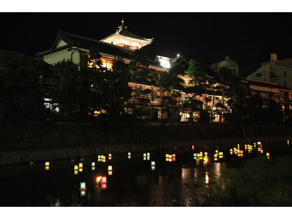 按針祭　松川～灯籠の流れ打上げ花火