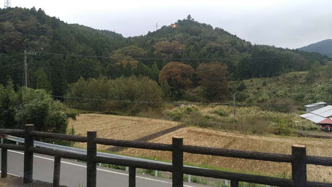 途中の冷川の風景